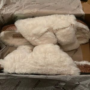 Pearl Perfect Sliders